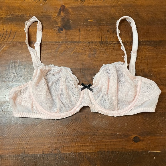 Victoria’s Secret 34 D Dream Angels Unlined Demi Bra